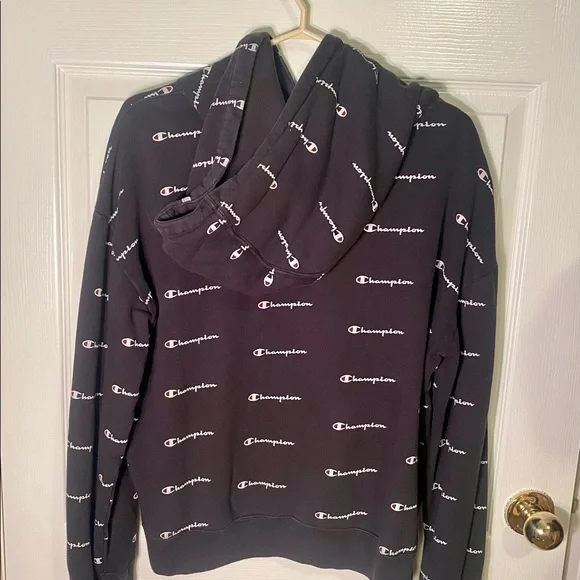 Champion Women’s Size Large Black Graphic Hoodie - Picture 4 of 4